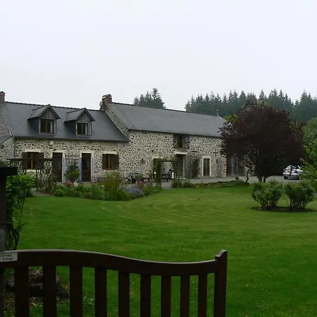 Fermette Dans Les Pays De La Loire Homestay szállás *
